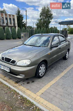 Седан Daewoo Lanos 2005 в Мироновке