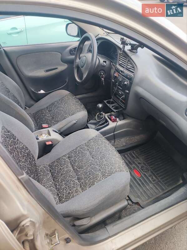 Седан Daewoo Lanos 2008 в Днепре