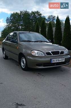 Седан Daewoo Lanos 2005 в Харькове