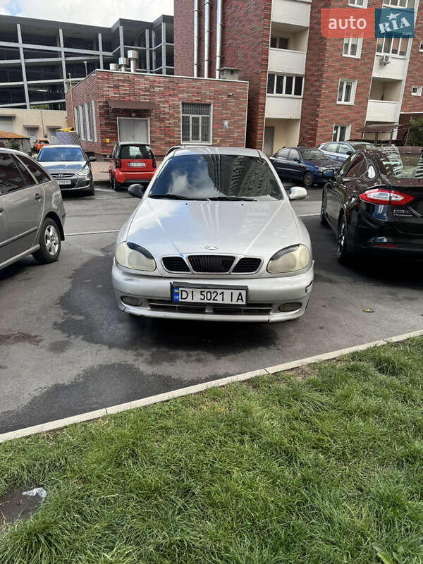 Хэтчбек Daewoo Lanos 2000 в 