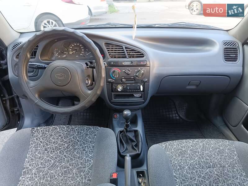 Седан Daewoo Lanos 2011 в Каменском