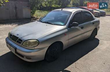 Седан Daewoo Lanos 2004 в Киеве