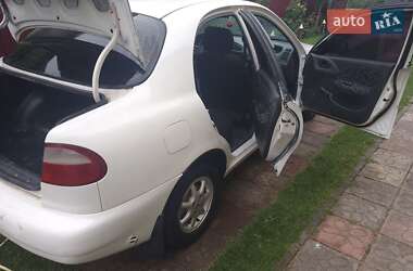 Седан Daewoo Lanos 2002 в 