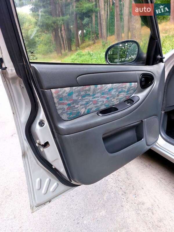 Седан Daewoo Lanos 2003 в Тростянце фото 18 Седан Daewoo Lanos 2003 в Тростянце