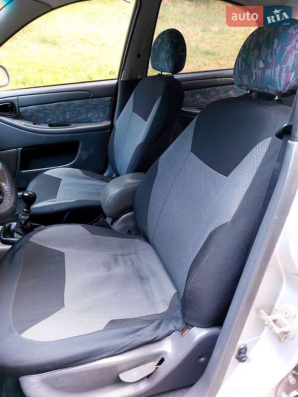 Седан Daewoo Lanos 2003 в Тростянце фото 27 Седан Daewoo Lanos 2003 в Тростянце