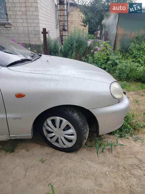 Седан Daewoo Lanos 2002 в Киеве фото 5 Седан Daewoo Lanos 2002 в Киеве