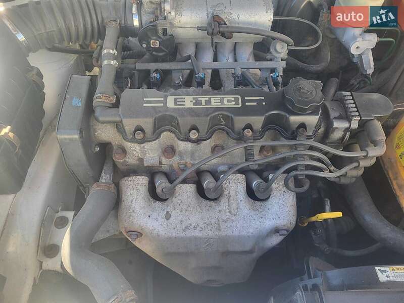 Седан Daewoo Lanos 2003 в Жашківу