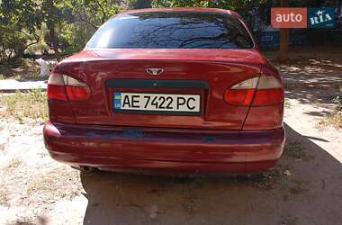 Седан Daewoo Lanos 2002 в Дніпрі