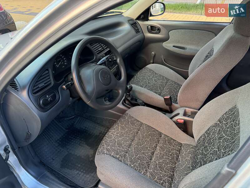 Седан Daewoo Lanos 2008 в Києві