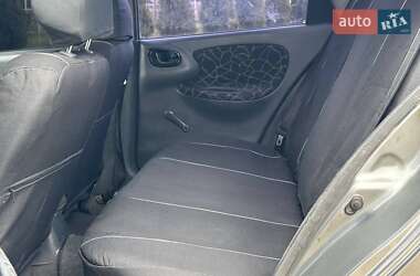 Седан Daewoo Lanos 2002 в 