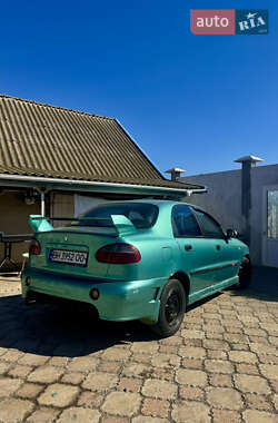 Седан Daewoo Lanos 1998 в Татарбунарах