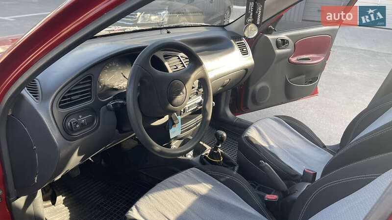 Седан Daewoo Lanos 2008 в Черновцах