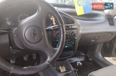 Седан Daewoo Lanos 2002 в Белогорье