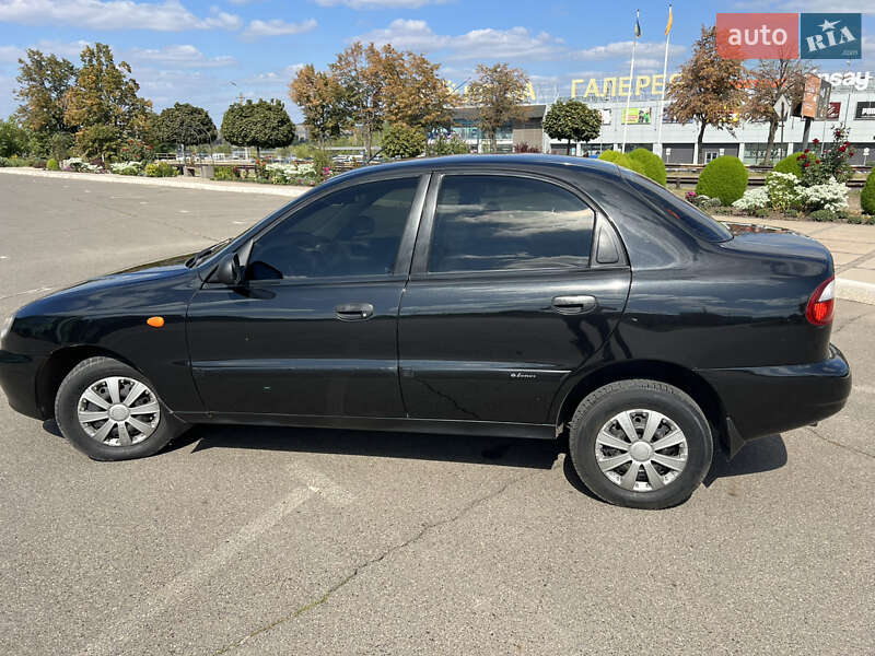 Седан Daewoo Lanos 2009 в Кривом Роге