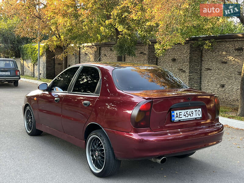 Седан Daewoo Lanos 2012 в Днепре