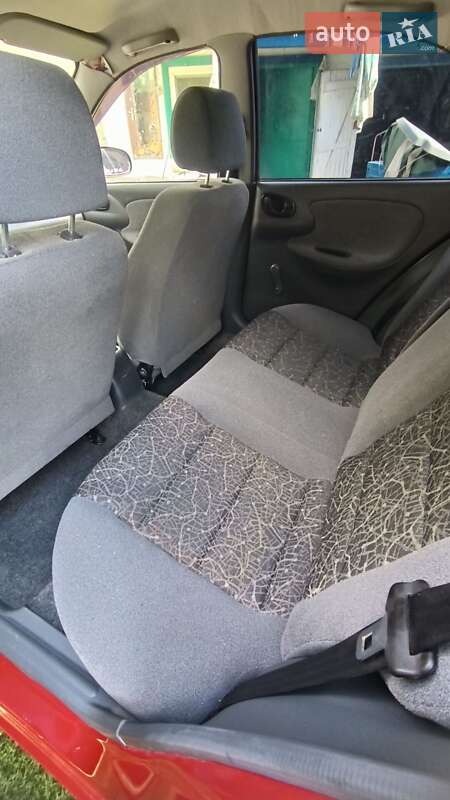 Седан Daewoo Lanos 2008 в Прилуках