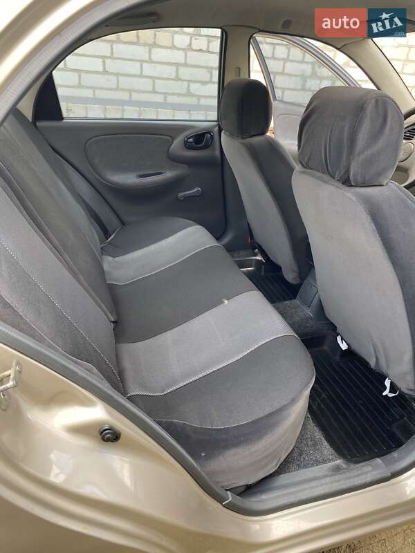 Седан Daewoo Lanos 2008 в Харкові