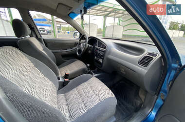 Хэтчбек Daewoo Lanos 2012 в 