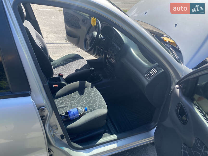 Седан Daewoo Lanos 2003 в Клавдиевом-Тарасове фото 4 Седан Daewoo Lanos 2003 в Клавдиевом-Тарасове