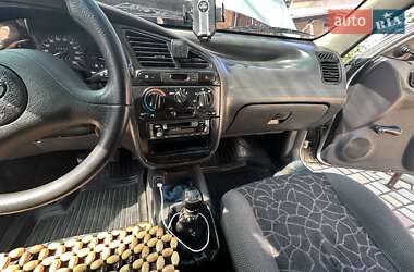 Седан Daewoo Lanos 2003 в 