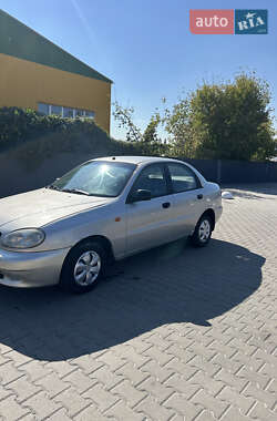Седан Daewoo Lanos 2004 в Києві