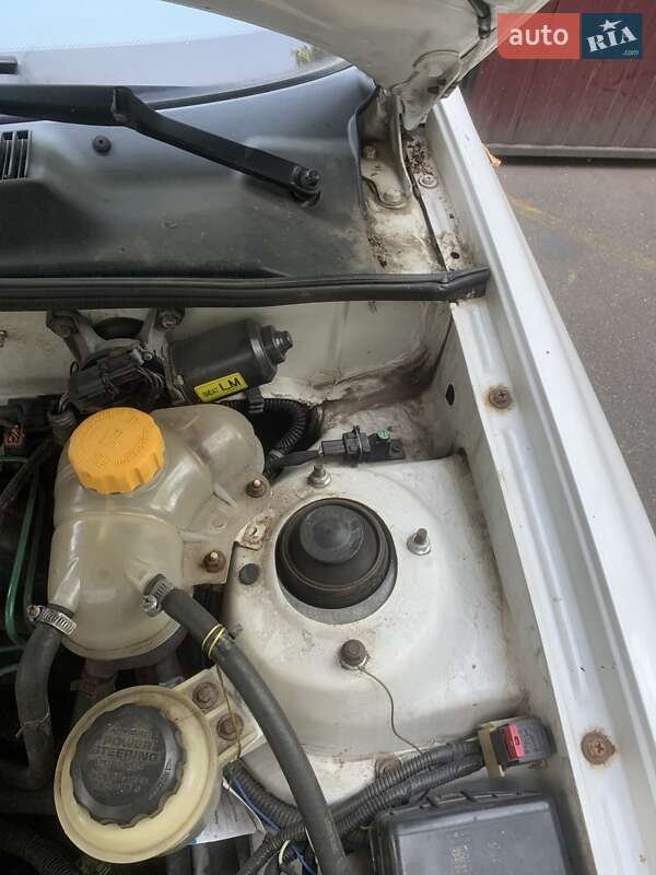 Седан Daewoo Lanos 2003 в Киеве фото 8 Седан Daewoo Lanos 2003 в Киеве