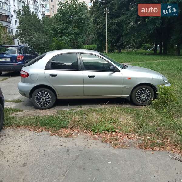 Хэтчбек Daewoo Lanos 2003 в Киеве