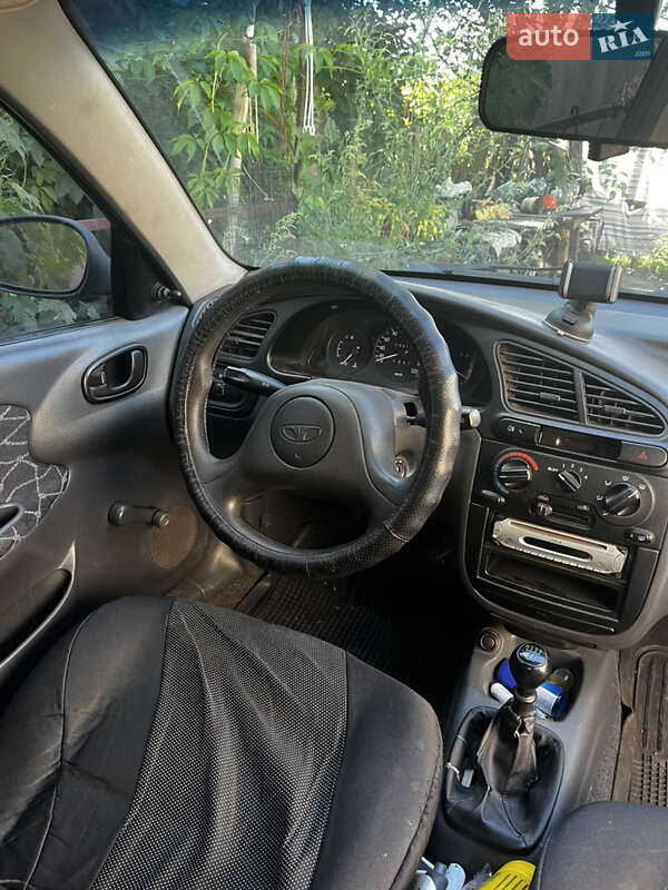 Хэтчбек Daewoo Lanos 2003 в Павлограде