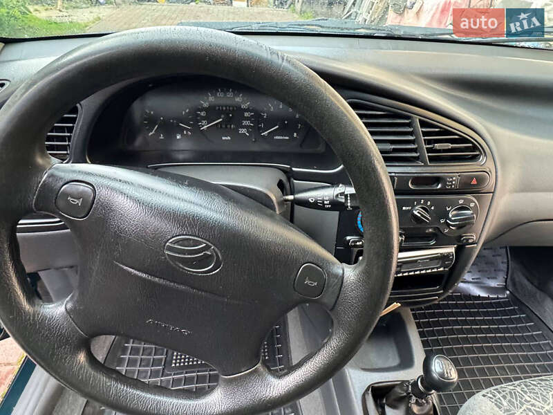 Седан Daewoo Lanos 2006 в Львове