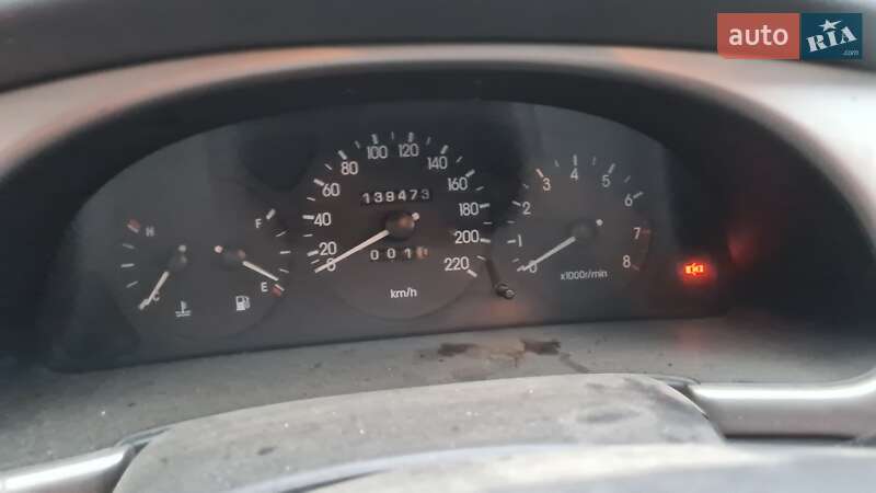 Седан Daewoo Lanos 2005 в Львові