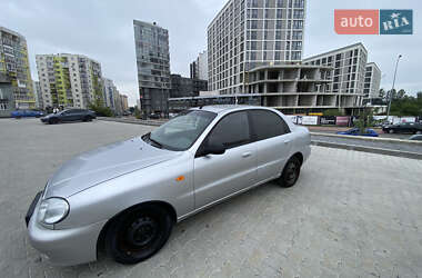 Седан Daewoo Lanos 2004 в 