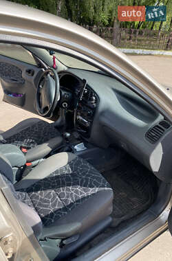 Седан Daewoo Lanos 2004 в 