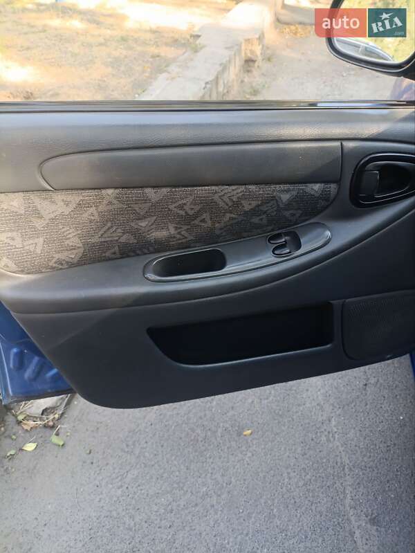 Седан Daewoo Lanos 2008 в Дніпрі