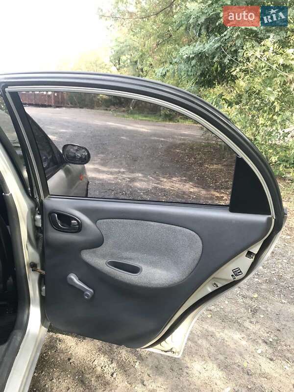 Седан Daewoo Lanos 2005 в Горишних Плавнях