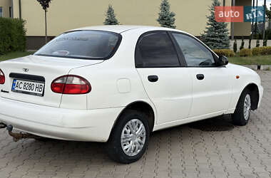 Седан Daewoo Lanos 2002 в 