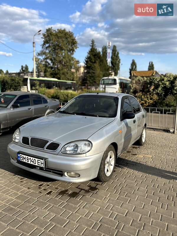 Седан Daewoo Lanos 2004 в Сумах