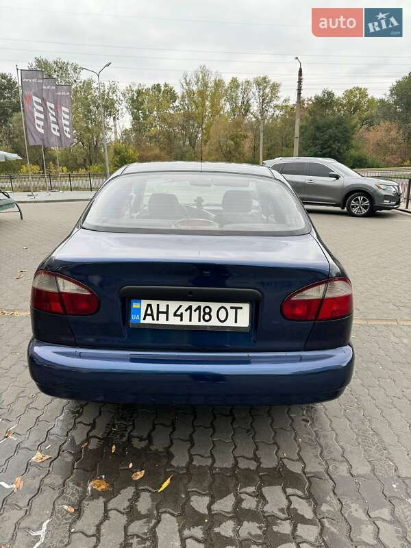 Седан Daewoo Lanos 2006 в Монастирищеві