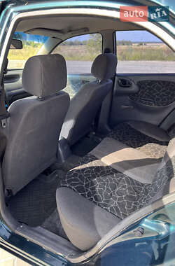 Седан Daewoo Lanos 2003 в 