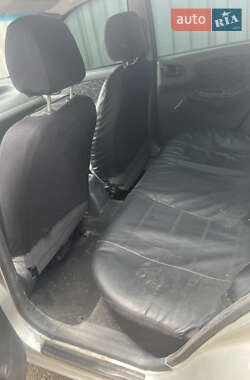 Седан Daewoo Lanos 2004 в Запорожье