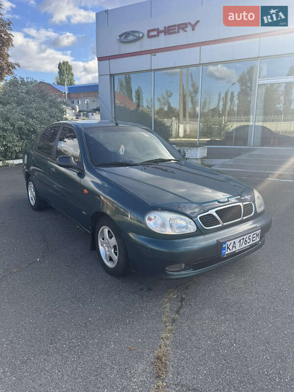 Седан Daewoo Lanos 2003 в Киеве