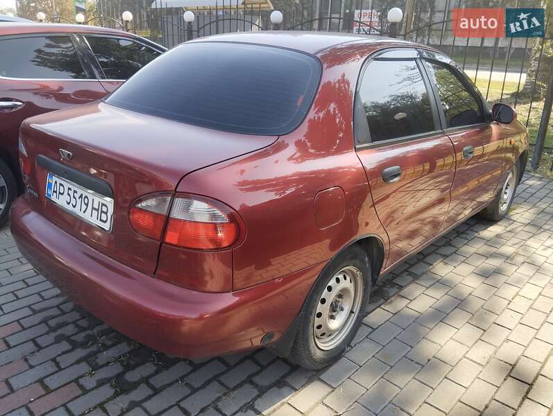 Седан Daewoo Lanos 2005 в Запорожье