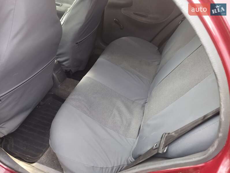 Седан Daewoo Lanos 2005 в Запорожье