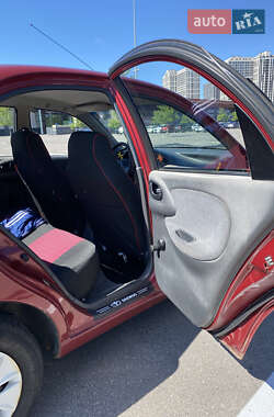 Седан Daewoo Lanos 2005 в  фото 5 Седан Daewoo Lanos 2005 в