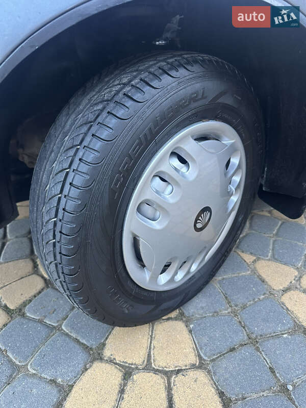 Седан Daewoo Lanos 2008 в Чернівцях