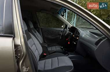 Седан Daewoo Lanos 2004 в 