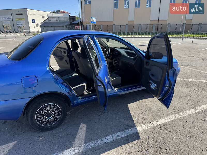 Седан Daewoo Lanos 2008 в Львове