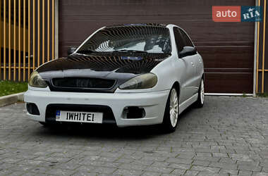 Седан Daewoo Lanos 2003 в 