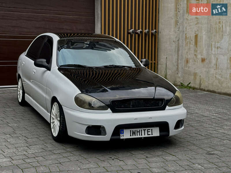 Седан Daewoo Lanos 2003 в Львові