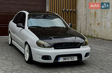 Седан Daewoo Lanos 2003 в 