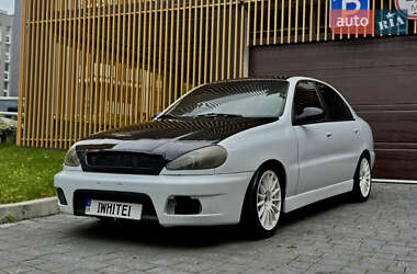 Седан Daewoo Lanos 2003 в 